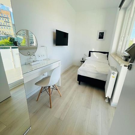 Sleep&Go - Pokoje Prywatne W Centrum Olsztyna ออลชติน ภายนอก รูปภาพ