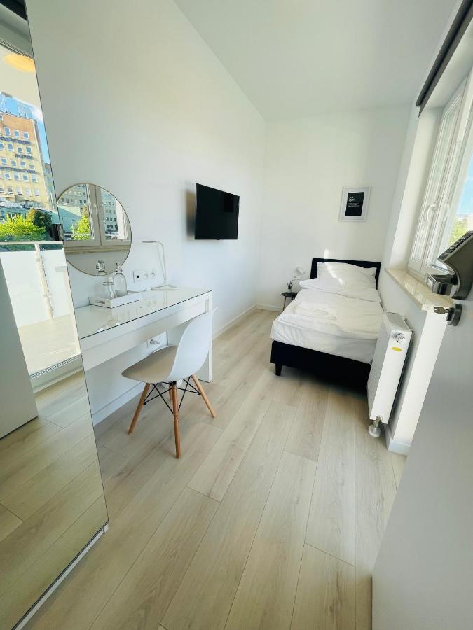 Sleep&Go - Pokoje Prywatne W Centrum Olsztyna ออลชติน ภายนอก รูปภาพ